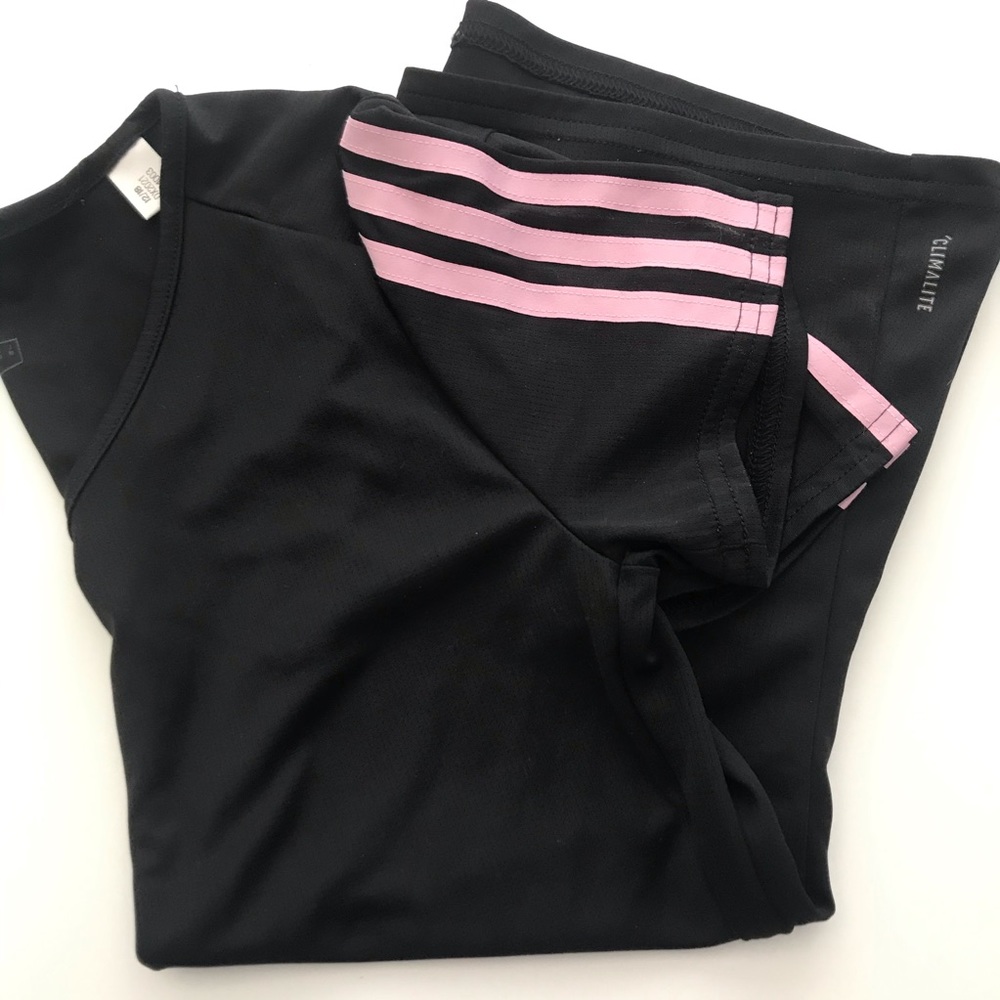 Women’s Adidas Climalite running shirt xs